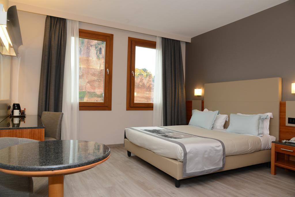 Albergo Roma, BW Signature Collection Castelfranco Veneto Exterior foto